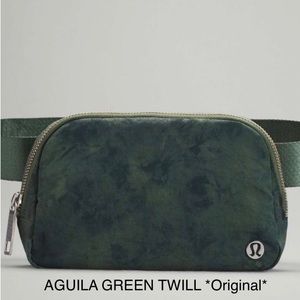 Lululemon Everywhere Belt Bag, Aquila Green Twill, Great Condition